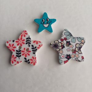 Houten knopen sterren 3 stuks