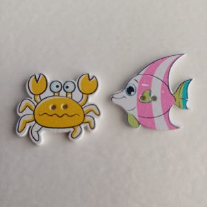 Houten knopen krab en vis 2 stuks