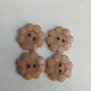 Bruine knopen bloem 4 stuks