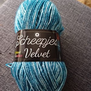 Scheepjes Velvet blauw