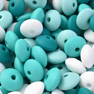 Platte silicone kralen groene mix 20 stuks