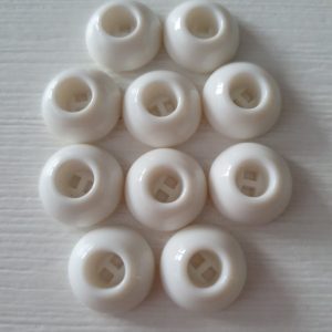 Witte bolle knopen 10 stuks
