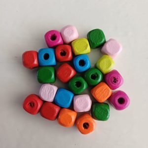 Gekleurde houten kralen 25 stuks