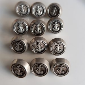 Zilverkleurige knopen navy 12 stuks