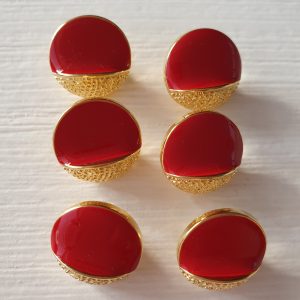 Rood en goud knopen 6 stuks
