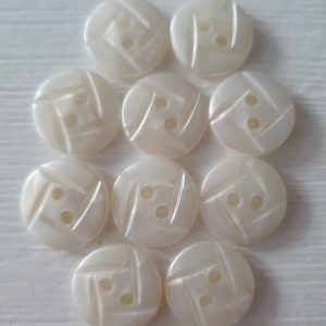 Witte knopen 12 stuks