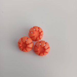 Oranje bolle knoopjes 3 stuks