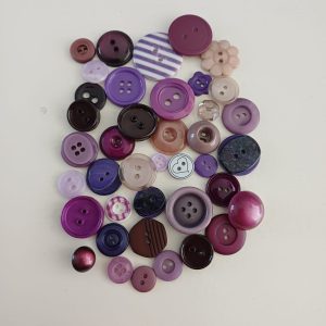 Paarse knopen 40 stuks