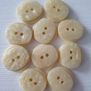 Witte - crème knopen 10 stuks
